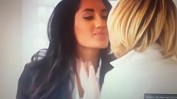 kiss lesbian first wifedrunk Cerita nak sma sex